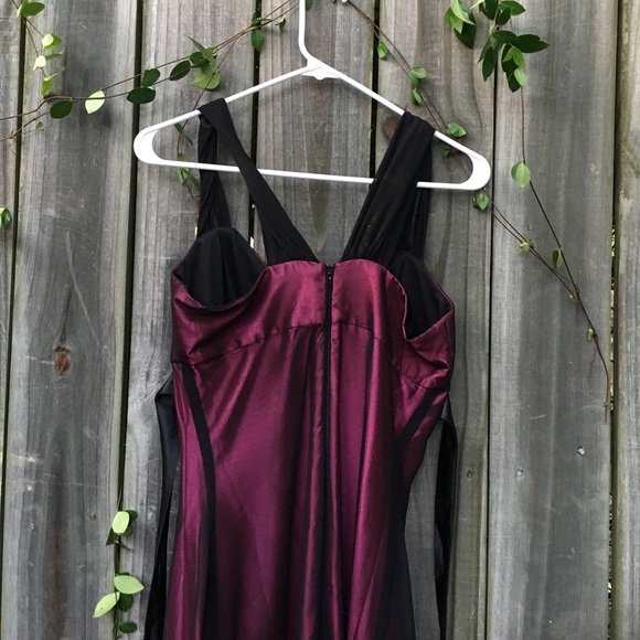 Prom Dress - Picture 3 of 3